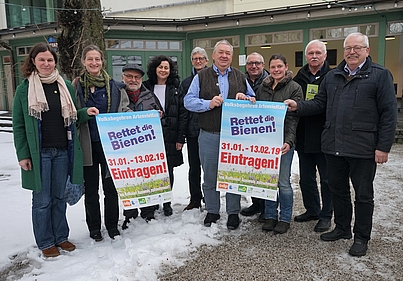 Niederbayern unterstützt das Volksbegehren "Rettet die Bienen! Stoppt das Artensterben!"