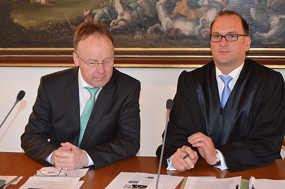 Mangold (ÖDP) und RA Troidl